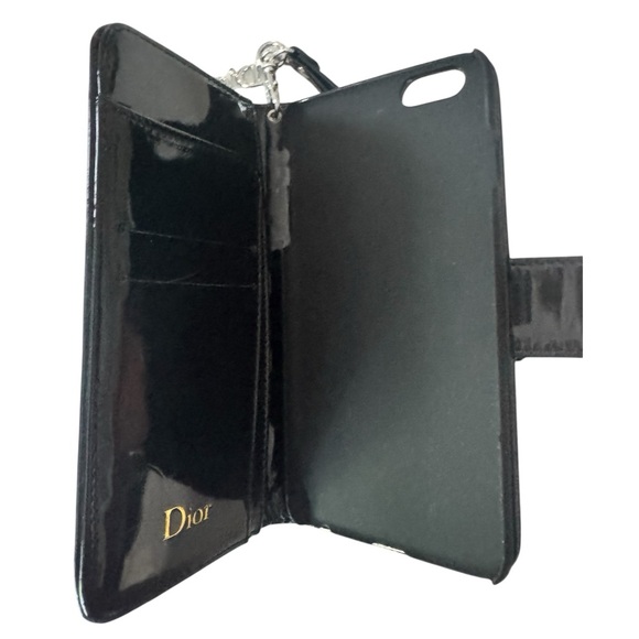 Dior Shiny Black Quilted Phone Case - Picture 2 of 16